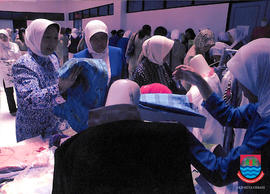 <em>Untitled</em>
