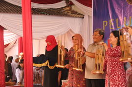 Peluncuran Pendistribusian Beras Raskin 2015