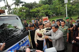 Penghargaan Pelaksanaan Program Raskin 2012