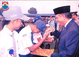 Dengan semangat hardiknas kita sukseskan pendidikan bermutu untuk semua