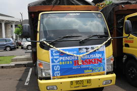 Penghargaan Pelaksanaan Program Raskin 2012